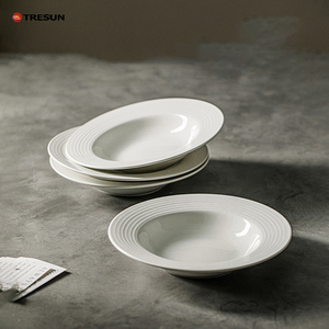 Plato de cerámica con forma de sombrero de paja, plato de postre japonés de alta gama, plato de verduras para uso doméstico, vajilla, plato para la cena - Product Image 1