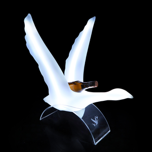 Enseigne néon LED lumineuse en résine moulée blanche en forme de canard, présentoir de bouteille de <span class=keywords><strong>vodka</strong></span> <span class=keywords><strong>Grey</strong></span> <span class=keywords><strong>Goose</strong></span>, service VIP pour boîte de nuit, bar, fête - Product Image 4