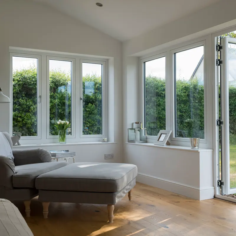 Design europeo finestre Upvc con doppi vetri altalena in PVC finestre a battente per la casa