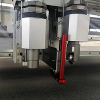 Máquina cortadora de cartón China CNC, cortador Aoke, plóter, máquina de fabricación de muestra con rueda de plegado