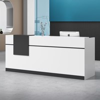 Comptoir de réception en bois blanc personnalisé, comptoir de réception moderne en surface solide, bureaux de réception d'hôtel