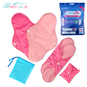 AIO 6pcs Set <span class=keywords><strong>Lavable</strong></span> Rose Coussin Menstruel Étanche Maternité Serviette Hygiénique Réutilisable Serviette Hygiénique Féminine avec Emballage - Product Image 1