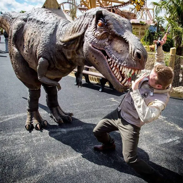 인기있는 핫 세일 성인 현실적인 carnotaurus 공룡 의상