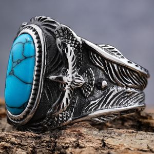 Bague d'aigle pour homme de style vintage antique |   Acier inoxydable avec incrustation de turquoise |   Styles masculins audacieux et rustiques - Product Image 3
