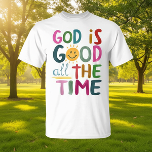 Camiseta con versículo bíblico cristiano basado en la fe: Dios es bueno en todo momento - Product Image 3