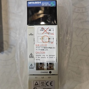 มิตซูบิชิ เซอร์โวไดรฟ์ MR-J2S-10B 384V 1.154Kw พร้อมชุดควบคุมมอเตอร์ - Product Image 2