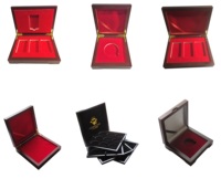 Caja de terciopelo para medallas y monedas de desafío personalizadas, estuche de exhibición de madera para colección de monedas conmemorativas, caja de regalo.