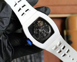 นาฬิกาโครโนกราฟโครงกระดูกสีขาวคุณภาพสูงพร้อมสายยาง - Product Image 6
