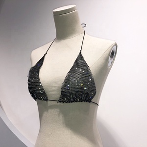 Costume da bagno bikini da spiaggia sexy trasparente in rete nera GF025 da donna, top corto senza maniche con strass - Product Image 3