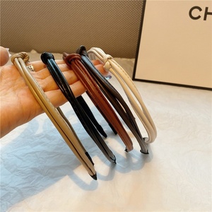 Serre-têtes fins en cuir pour femmes, bandeaux noués pour filles, serre-têtes tendance pour femmes, accessoires pour cheveux - Product Image 4