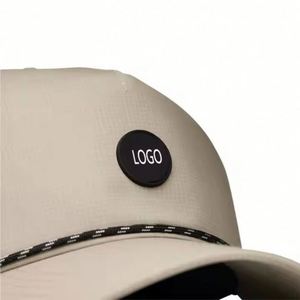 Gorra de béisbol personalizada de 5 paneles de malla perforada, sin estructura, transpirable, impermeable, de alto rendimiento, con logo de PVC para ciclismo y deportes. - Product Image 3