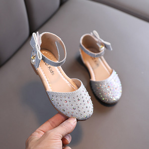 Ballerine in gomma per bambini 2021 estate nuove scarpe da principessa con strass di perle Slip-On da ragazza in stile coreano per 4-6 anni - Product Image 2