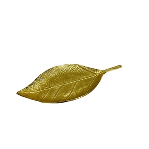 Plateaux de service en Aluminium, plateaux de Fruits et légumes en forme de feuilles pour la maison, plateau de serveur doré, nouvelle collection - Product Image 2