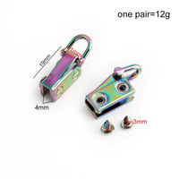 Abrazadera Lateral para Bolsos de Aleación de Zinc, Sin Costuras, de Fábrica |   Conector de Correa Desmontable con Tornillo |   Ecológico y Duradero