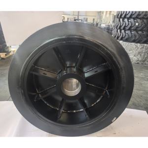 Suministro de Fábrica Profesional: Neumáticos Sólidos de Alta Capacidad de Carga para Pasarelas de Embarque de Pasajeros (PBB) 40x16x30, 40*16*30 y Otras Medidas - Product Image 4