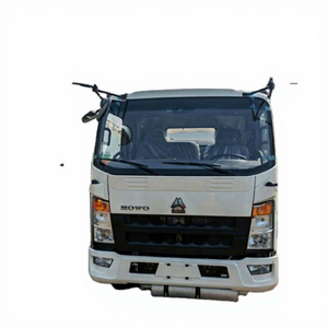Camion-citerne diesel HOWO 4X2 de petite taille 6 m³ à bas prix à vendre - Product Image 2