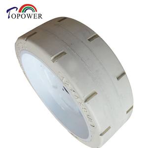 Pneus pleins Topower 12x4x9.25 non-marquants pour nacelles élévatrices - Product Image 2