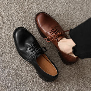 Chaussures de bureau décontractées pour hommes de haute qualité, en cuir véritable artisanal, chaussures habillées, chaussures Oxford, style rétro - Product Image 2