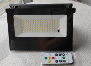 Nhà Máy Giá ngoài trời IP65 không thấm nước gấp di động độ sáng cao <span class=keywords><strong>LED</strong></span> năng lượng mặt trời đèn lũ cảm biến chuyển động 120 Chùm tia góc - Product Image 5