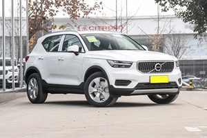 Auto Usado <span class=keywords><strong>Volvo</strong></span> <span class=keywords><strong>XC40</strong></span> 2021 T4 AWD Momentum, SUV Familiar con <span class=keywords><strong>Equipamiento</strong></span> de Seguridad Completo para Venta al por Mayor en el Extranjero - Product Image 3