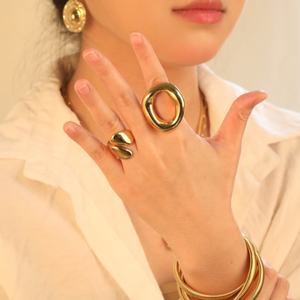 Bague ouverte géométrique irrégulière en acier inoxydable plaqué or 18 carats, étanche, style mode Europe et Amérique - Product Image 2