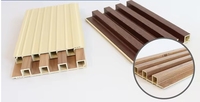 Tube de bois carré composite en plastique latte creuse en bois pour décoration intérieure
