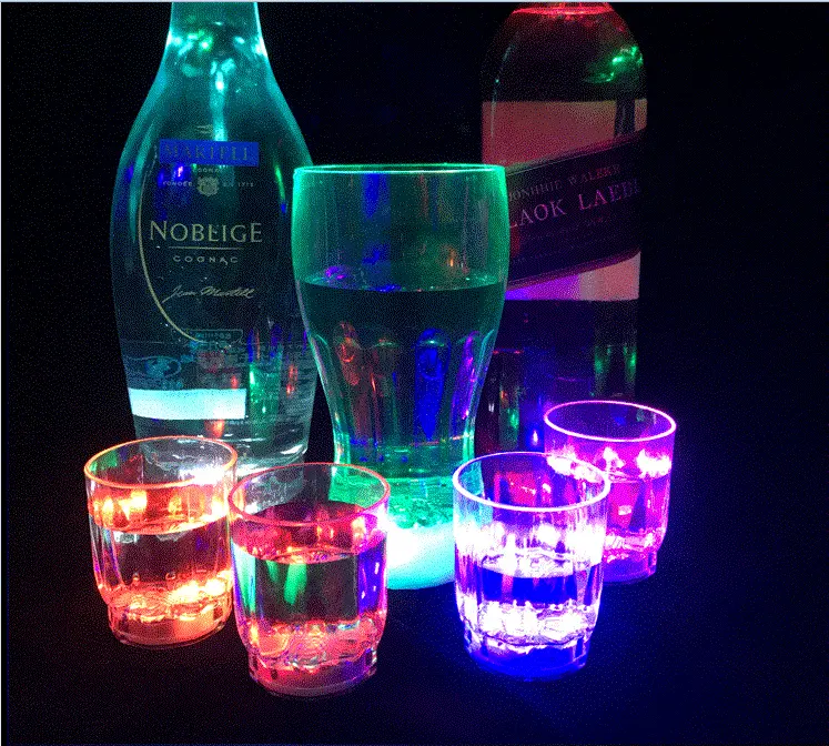 Custom Plastic Led Flashing Cup Led Light Up Beer Cup Liquid Activated Light Up Led Glass For Wedding Party