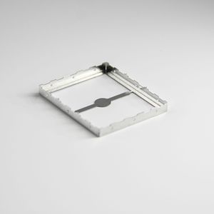 Cache de protection RF BOSS en acier inoxydable BS-124 pour applications tactiles, non ventilé, conducteur - Product Image 4