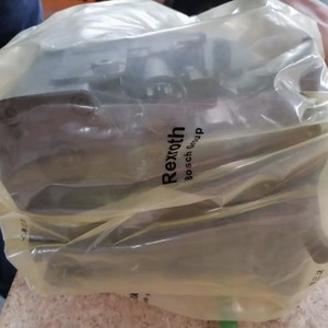 ปั๊มไฮดรอลิกแบบลูกสูบ A4VG56DA2D2/32R-NZC02F015SP-S R902220813 สำหรับเครื่องจักรก่อสร้าง - Product Image 1