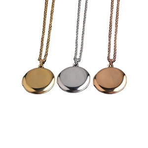 À la mode En Acier Inoxydable Lettre Coeur Blancs Personnalisé Pull Photo Pendentif Love You Message Petites Fentes Maison Enveloppe Médaillon Collier - Product Image 6