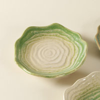 Assiette à dessert et à collation en céramique irrégulière Jiutian, style japonais créatif, compatible micro-ondes, couleur dégradée, petit plat de grande valeur