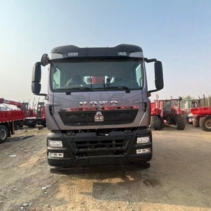 משאית מנוף נישאת מדגם סינוטרוק הו 8x4, תקן יורו 6, מנוף ישר צ'אנגשינג <span class=keywords><strong>16</strong></span> טון, משאית להובלת מטען - Product Image 2