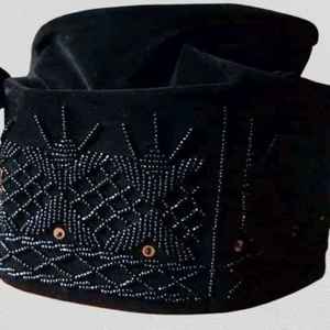 Auténtico Gorro Yoruba Fila Gobi, Tocado Tradicional para Reuniones Culturales - Product Image 1