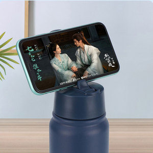 Botella de agua con soporte magnético para teléfono, 800 ml, 27 oz, con pajita, botella de agua aislada al vacío con soporte magnético para celular. - Product Image 2