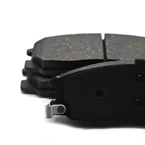 Plaquettes de frein avant en céramique Plaquettes de frein de voiture D1375 pour Volkswagen Tiguan/Passat/<span class=keywords><strong>Audi</strong></span> <span class=keywords><strong>Q3</strong></span> - Product Image 1