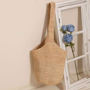 Bolso de Hombro Grande de Rafia Natural, Hecho a Mano, Moderno y a la Moda, Bolso de Playa para Mujer - Product Image 1