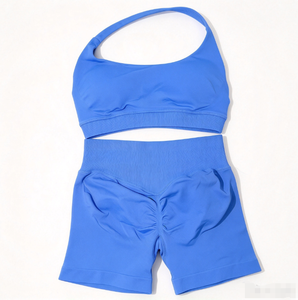 Conjunto de yoga para mujer, top sin costuras de color sólido, shorts fruncidos con efecto torcido, ajuste regular, ropa deportiva para gimnasio, top de yoga sin costuras con logo frontal. - Product Image 6