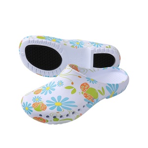 Ciabatte Chirurgiche Bianche Antiscivolo Traspiranti Comode con Stampa Cartoon, Suola Spessa Morbida, <span class=keywords><strong>Scarpe</strong></span> da Dottore <span class=keywords><strong>per</strong></span> Fabbrica - Product Image 5