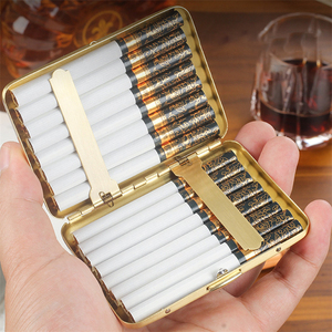 <span class=keywords><strong>Étui</strong></span> <span class=keywords><strong>à</strong></span> cigarettes miroir en acier inoxydable 16 pièces <span class=keywords><strong>étui</strong></span> <span class=keywords><strong>à</strong></span> cigarettes organisateur personnalisé créatif pour hommes - Product Image 3