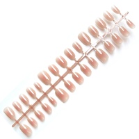 Lot de 30 faux ongles courts ovales effet blush style Ins ; Faux ongles à presser à motif étoile avec extrémité scellée, vente en gros