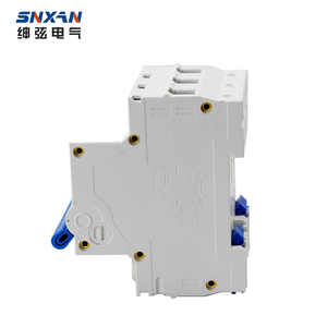 Высококачественный профессиональный автоматический выключатель с защитой от утечки DZ47-<span class=keywords><strong>63</strong></span> 3P напрямую от производителя - Product Image 3