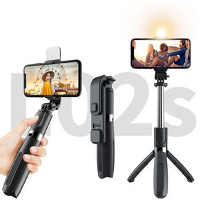 Trépied à <span class=keywords><strong>selfie</strong></span> pliable pour téléphone <span class=keywords><strong>L02s</strong></span> avec lumière LED de remplissage portable sans fil pour rotation à 360 degrés flexible - Product Image 2