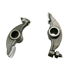 Accessoires pour motos et scooters : Bras oscillant de soupape compatible GY6-125cc - Product Image 1