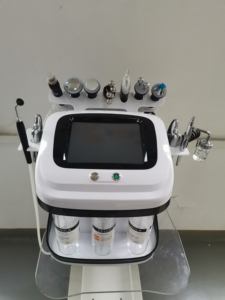 Máquina Hidrofacial 10 en 1 - Máquina Facial Profesional de Oxígeno y Agua para Limpieza y Rejuvenecimiento de la Piel - Product Image 4
