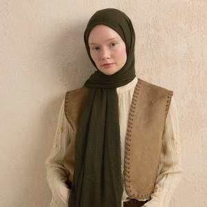 ผ้าพันคอโมดอลแบบพรีเมี่ยมน้ำหนักเบาระบายอากาศได้ดีนุ่มคุณภาพสูงดีไซน์ฮิญาบย่นชุดสำนักงานสำหรับผ้าคลุมไหล่แบบดั้งเดิมของชาวมุสลิม - Product Image 1