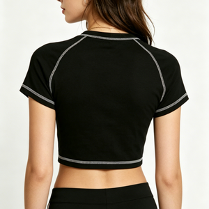 T-<span class=keywords><strong>shirt</strong></span> court personnalisé pour femme en coton et élasthanne noir avec surpiqûres contrastées, vêtements Y2K de haute qualité, crop top pour femme - Product Image 2