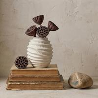 Vas Keramik Lukis Tangan Bergaris Berlapis Gaya Nordik Putih Bertumpuk Motif Bunga Lavender Grosir Modern Wabi-Sabi untuk Rumah