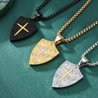 Hip Hop croix bouclier prière chrétien étanche sans ternissement en acier inoxydable bijoux pendentifs colliers pour homme homme hommes
