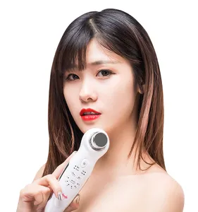 LED-Lichttherapie Anti-Akne-Behandlung 5 in 1 Hauts traffungs werkzeuge Face Beauty Massage gerät Item beauty Clean