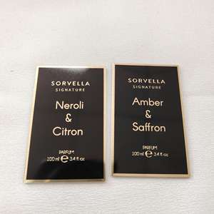 Placa de nombre adhesiva personalizada de acero inoxidable grabada con láser con nombre o logotipo grabado para velas y manualidades - Product Image 1